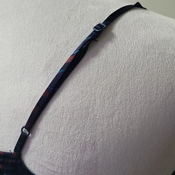 QSW A Quicksilver Collection Silk Cami Tank XS - Picture 7 of 10